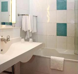 Novotel Bayeux - 76
