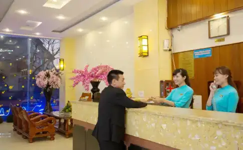 Queen Da Nang - 16