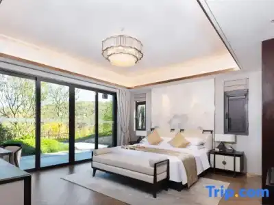 Absolute Twin Sands Resort & Spa - 223