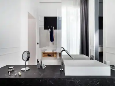 Habitat Boutique - 83