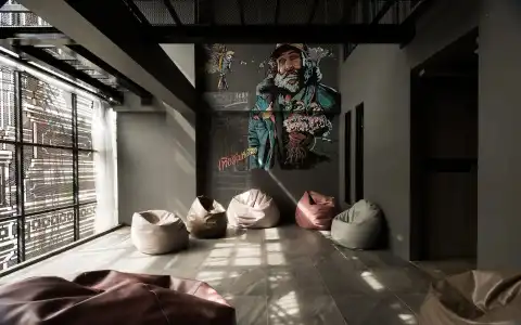 Issara by d Hostel - 19