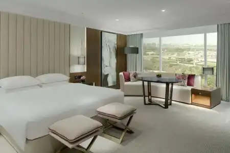 Grand Hyatt - 47
