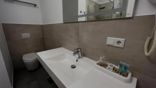 VitaLounge Sports & Spa - 52