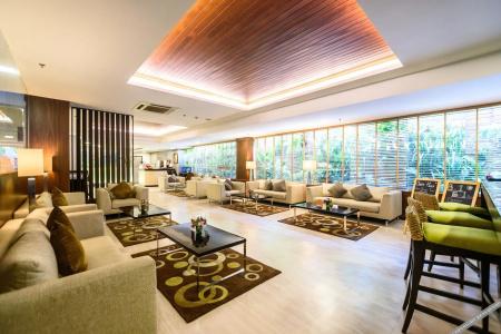 Lohas Residences Sukhumvit - 14