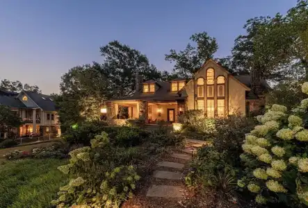Stonehurst Place Bed & Breakfast - 32