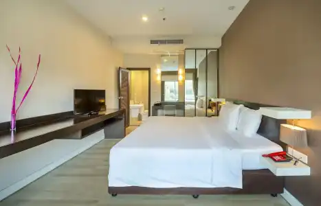 Qiu Hotel Bangkok - BTS On Nut Station - 43