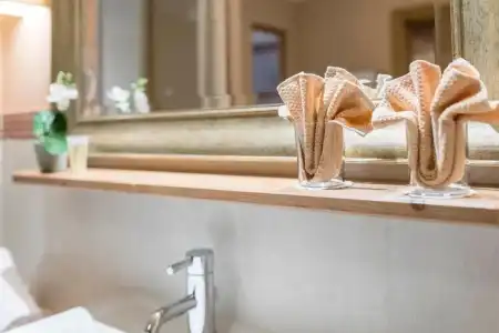 Majestic – Unique Spa Resort - 36