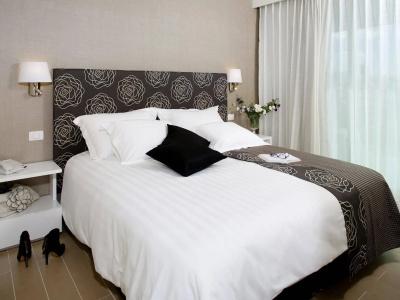 West All Suites - 3