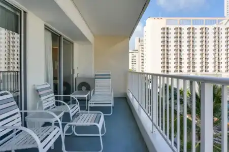Oasis Waikiki - 66