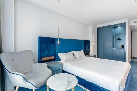 Ramada by Wyndham Tbilisi Old City - 30