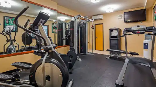 Best Western Plus Vancouver Mall Dr. & Suites - 18