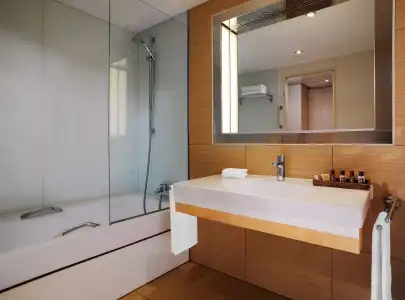 Sheraton Berlin Grand Esplanade - 10