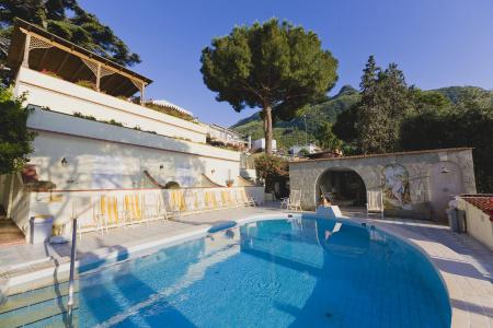 La Pergola & Villa Flavio - 9