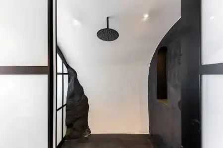 Olvos Luxury Suites - 8