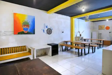 Bunk Bed and Breakfast - 10
