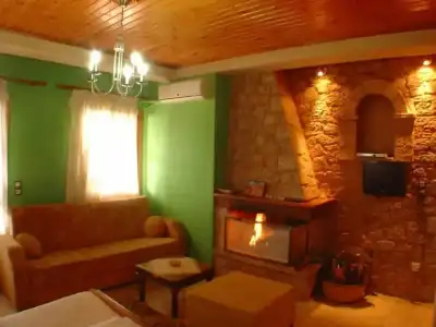 Ariadne Guesthouse - 3