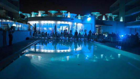 ApartFour Elements Suites - 7