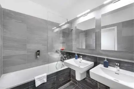 CityWest Apartments - 70