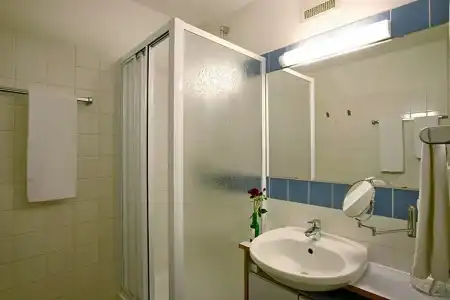 Am Spiegeln Dialog.Hotel.Wien - 18