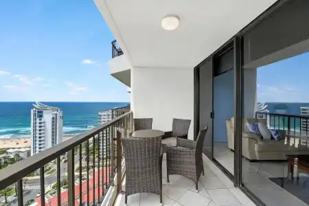 Surfers Century Oceanside Apartments - 134