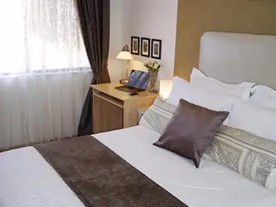 Astoria Retreat B&B - 24