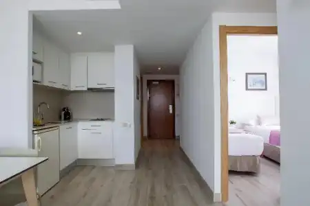 ApartCYE Holiday Centre - 50