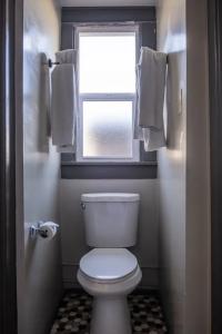 Gardner & Hostel - 89