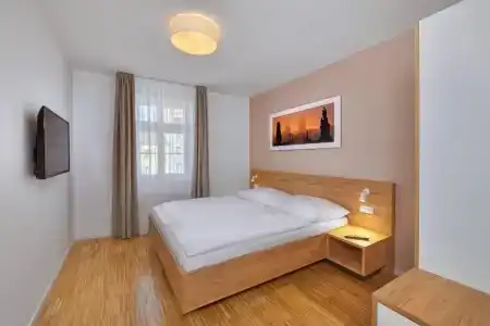 DownTown Suites Kodanská - 34