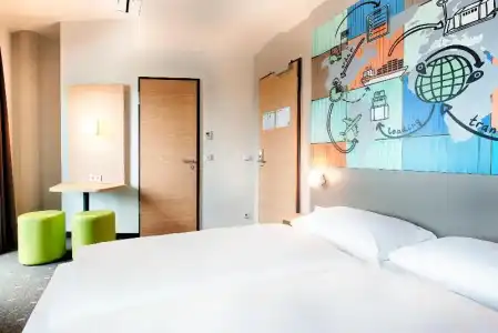 B&B Stuttgart-Neckarhafen - 22