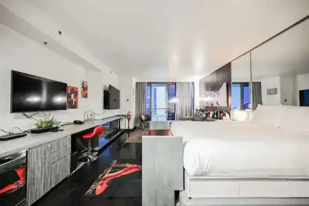 Beautiful Palms Place Suite - 514