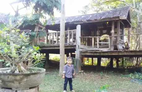 Heuan Na Khee - 25