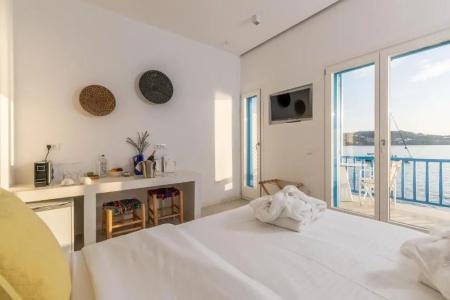 Bluetopia Suites - 32