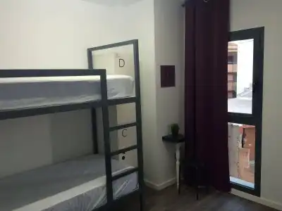 Chameleon Youth Hostel Alicante - 2