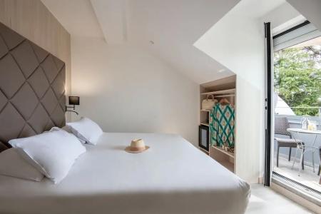 Golden Tulip Cannes de Paris - 55