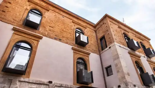Alba Palace - 0