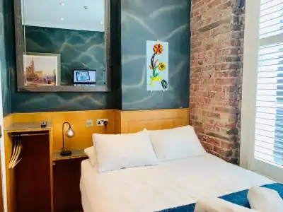 The Melville by Rokxy - Kings Cross - 97