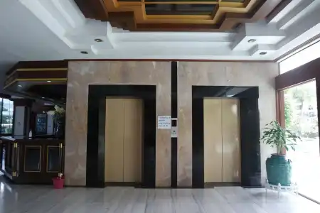 Welcome Plaza - 33