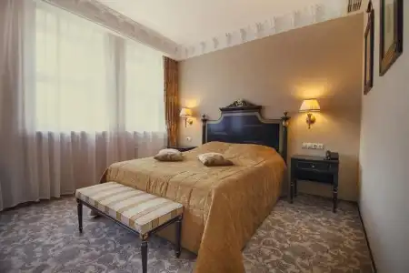 Axelhof Boutique - 1