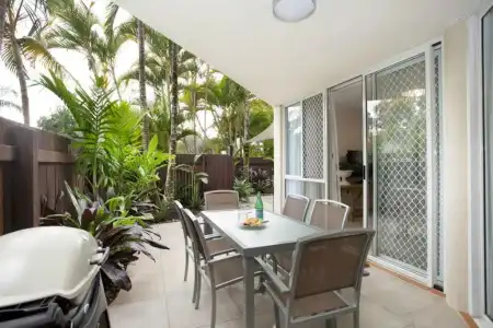 Noosa Tropicana - 99