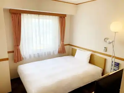 Toyoko Inn Higashi Hiroshima Station - 17