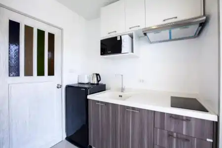 Number 4 Apartment - 17