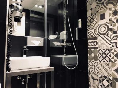 Best Western Empire Elysees - 52