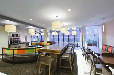 Hampton Inn Madison Square Garden Area - 12