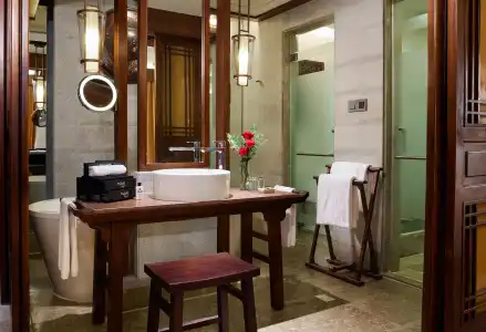InterContinental Lijiang Ancient Town Resort by IHG - 7