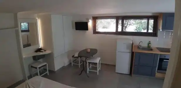 Artemis Village Apartments & Studios - 90