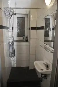 Klnotel Hostel Apart and Suite - 11