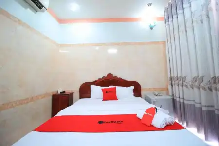 Chin Sao Nguyen Thi Thap - 23