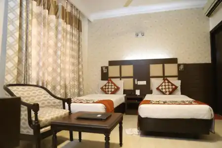 Amar Inn - 26