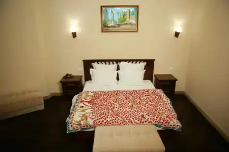 Boulevard Palace - 19
