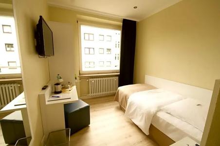 am Kieler Schloss Kiel by Premiere Classe - 30
